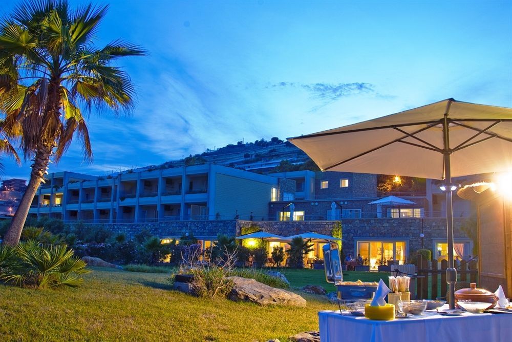 Aregai Marina Hotel & Residence Santo Stefano al Mare Exterior photo